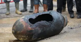 হংকংয়ে দ্বিতীয় বিশ্বযুদ্ধের বোমা উদ্ধার; নিষ্ক্রিয়করণের কাজ চলছে